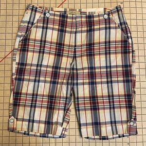 NWT Bermuda shorts, size 4, plaid, Natural Reflections